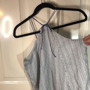 Buy 2 get 1 FREE w/$4.99 S&H Adjustable!! 👍🏼 Lined converse tank top M